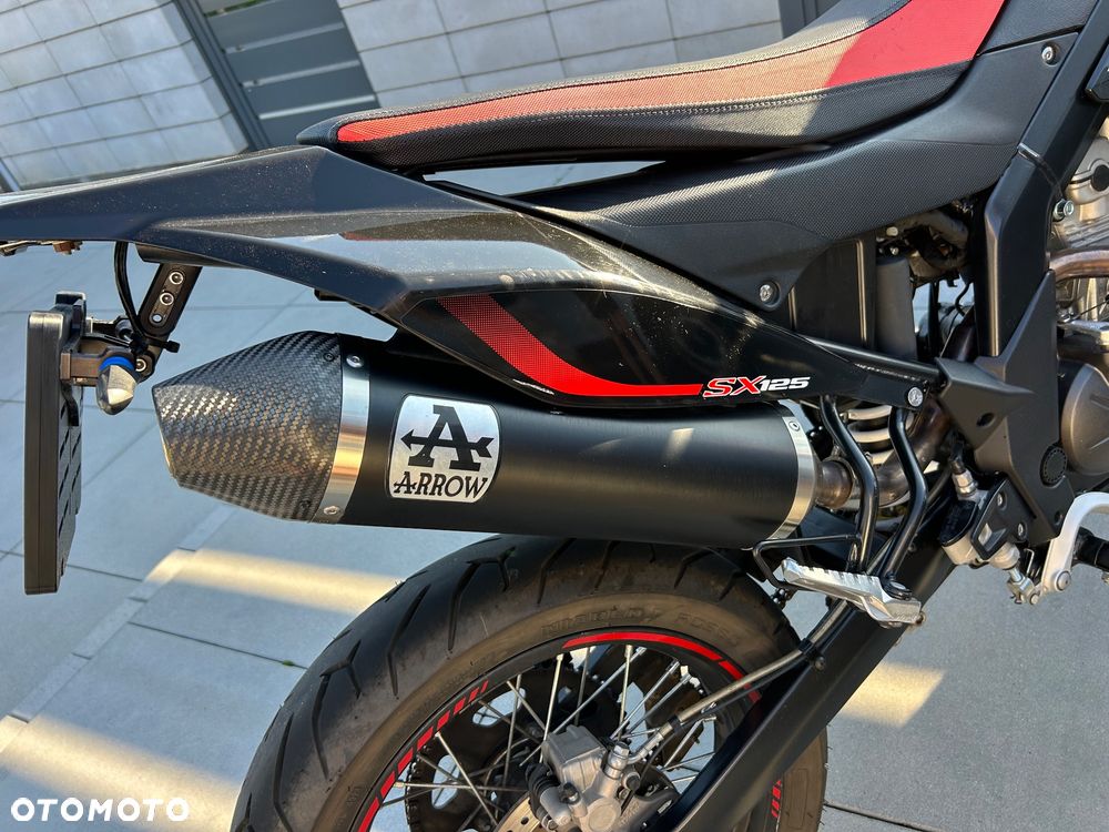 Aprilia SX - 6