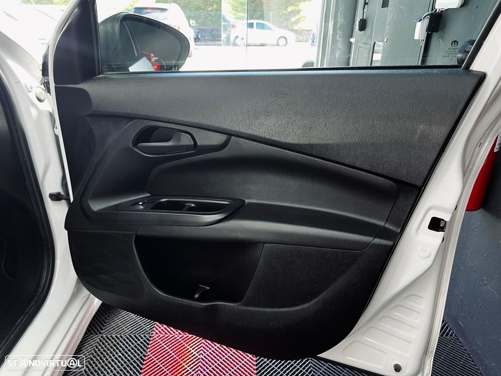 Fiat Tipo 1.3 M-Jet Street - 41