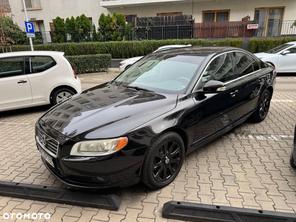 Volvo S80 2010 photo 2