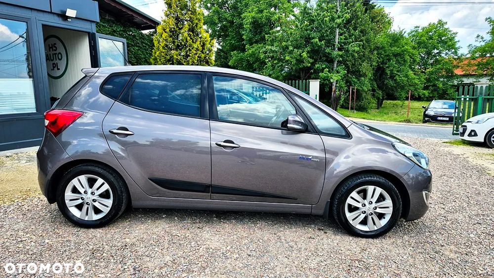 Hyundai ix20 1.4 Premium blue - 10