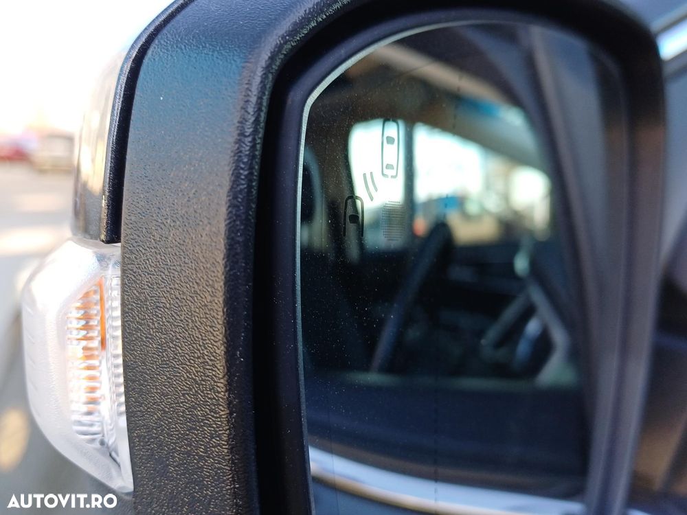 Ford Edge 2.0 Panther A8 AWD Vignale - 26