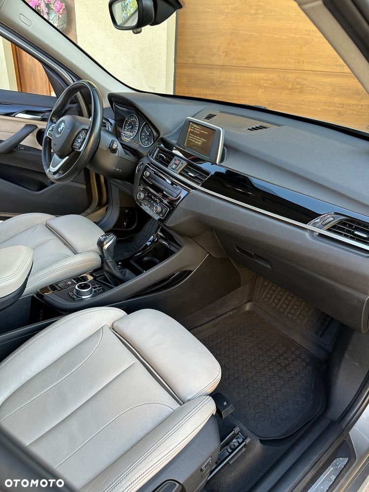 BMW X1 sDrive18d Sport - 18