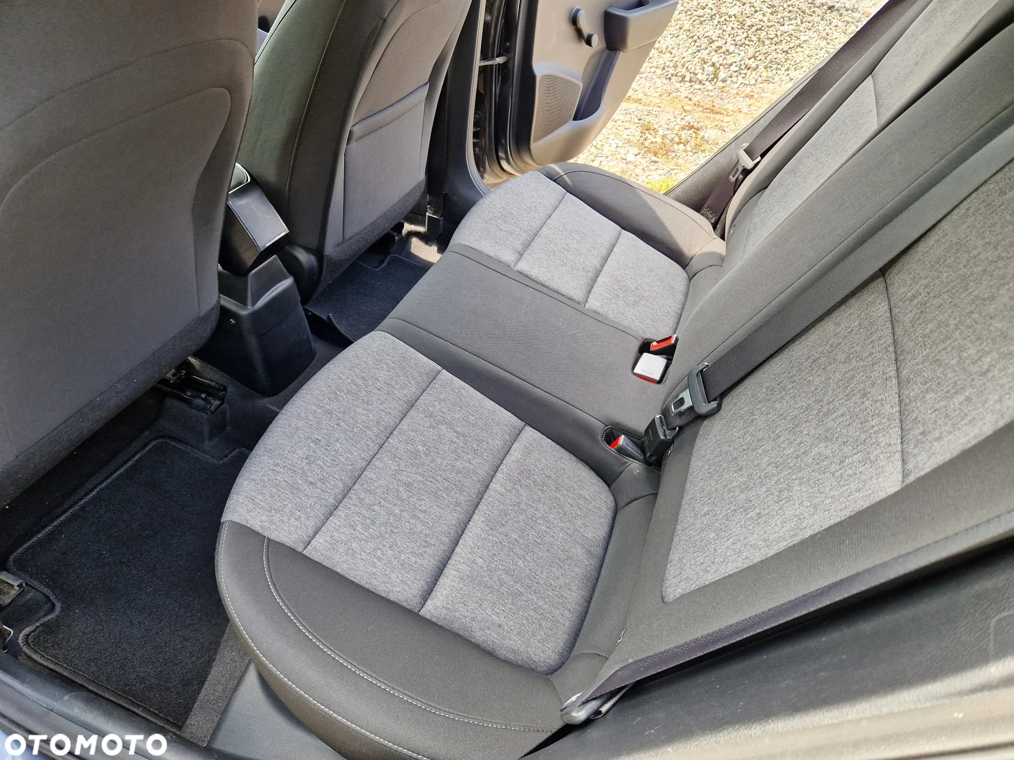 Kia Stonic 1.4 L - 15