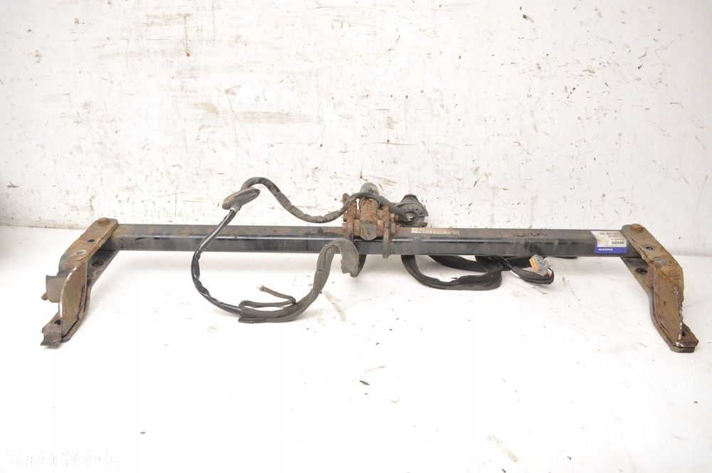 VOLVO V70 II HAK HOLOWNICZY MODUŁ HAKA 30664652 30682095 - 13