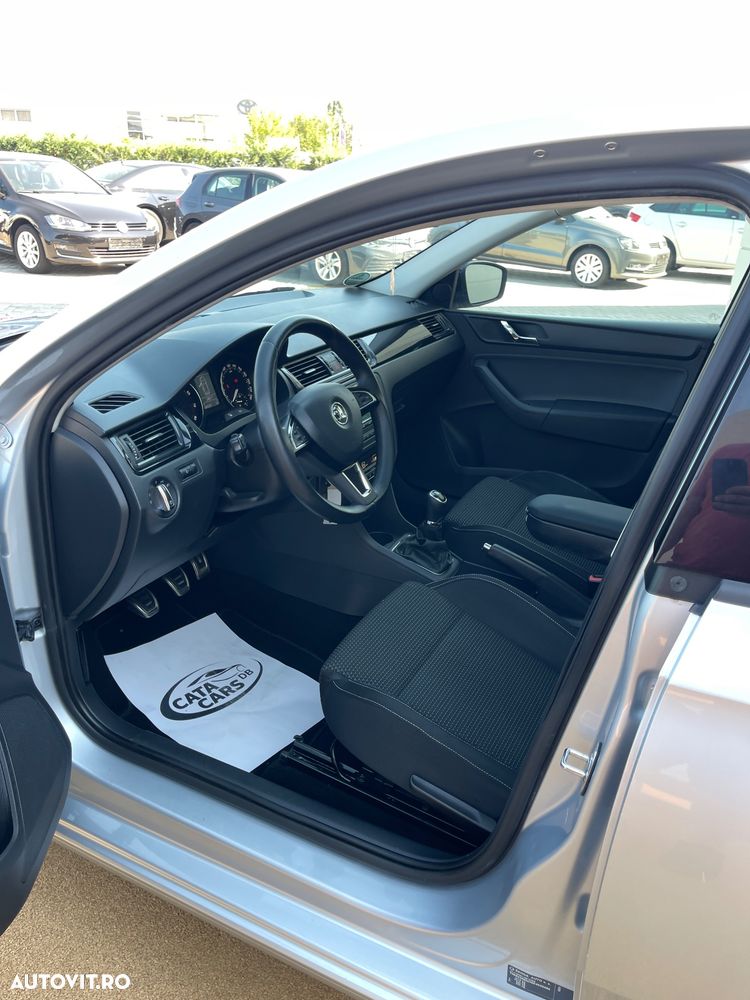 Skoda RAPID 1.2 TSI Ambition - 30
