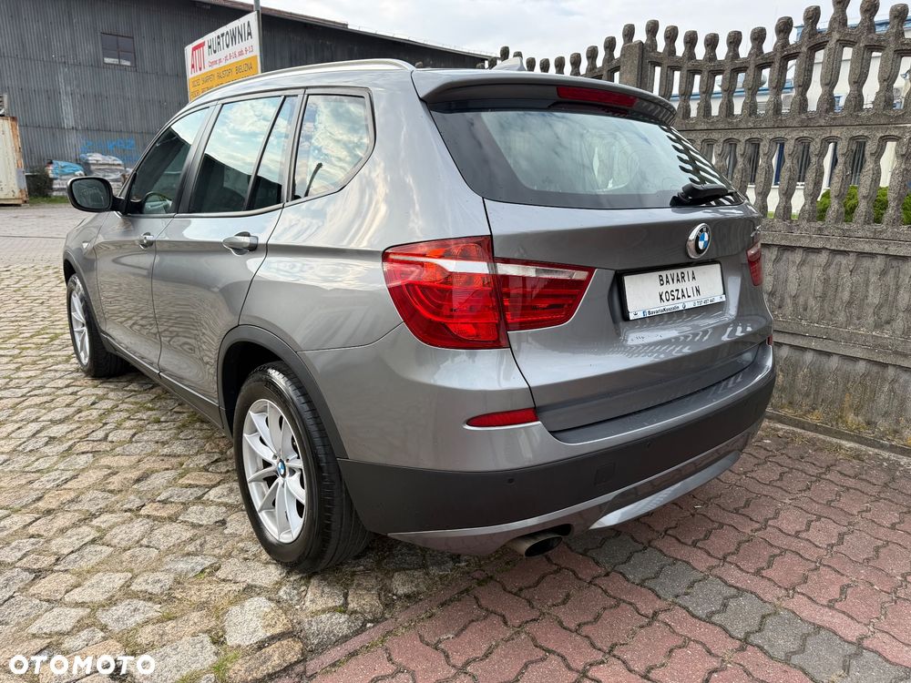 BMW X3 xDrive20d - 11