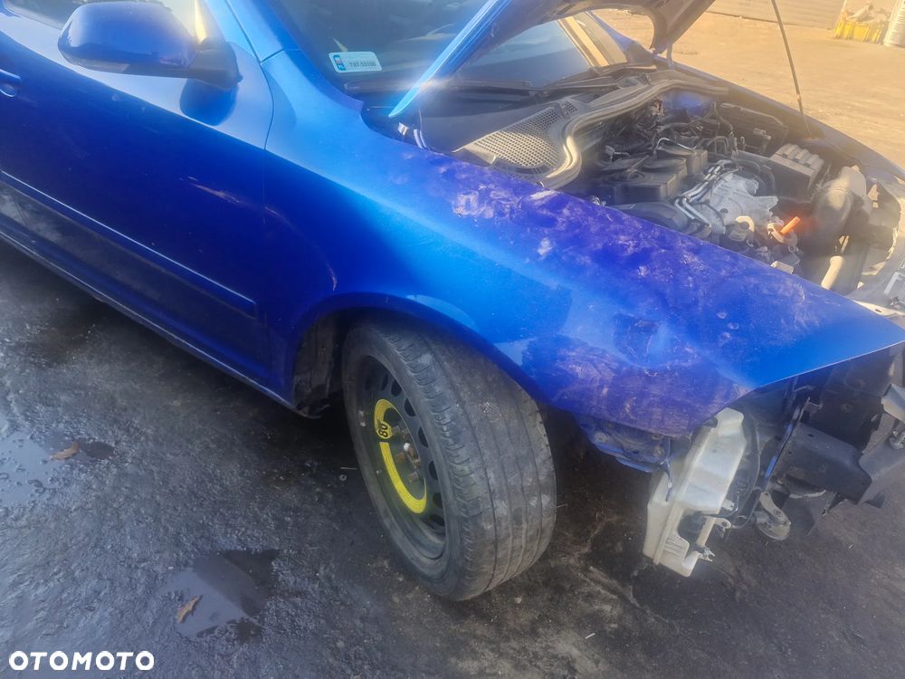 Skoda Octavia II RS (kombi): pojazd na części: maska, zderzak, drzwi, szyby, lusterka, chłodnica ... - 11