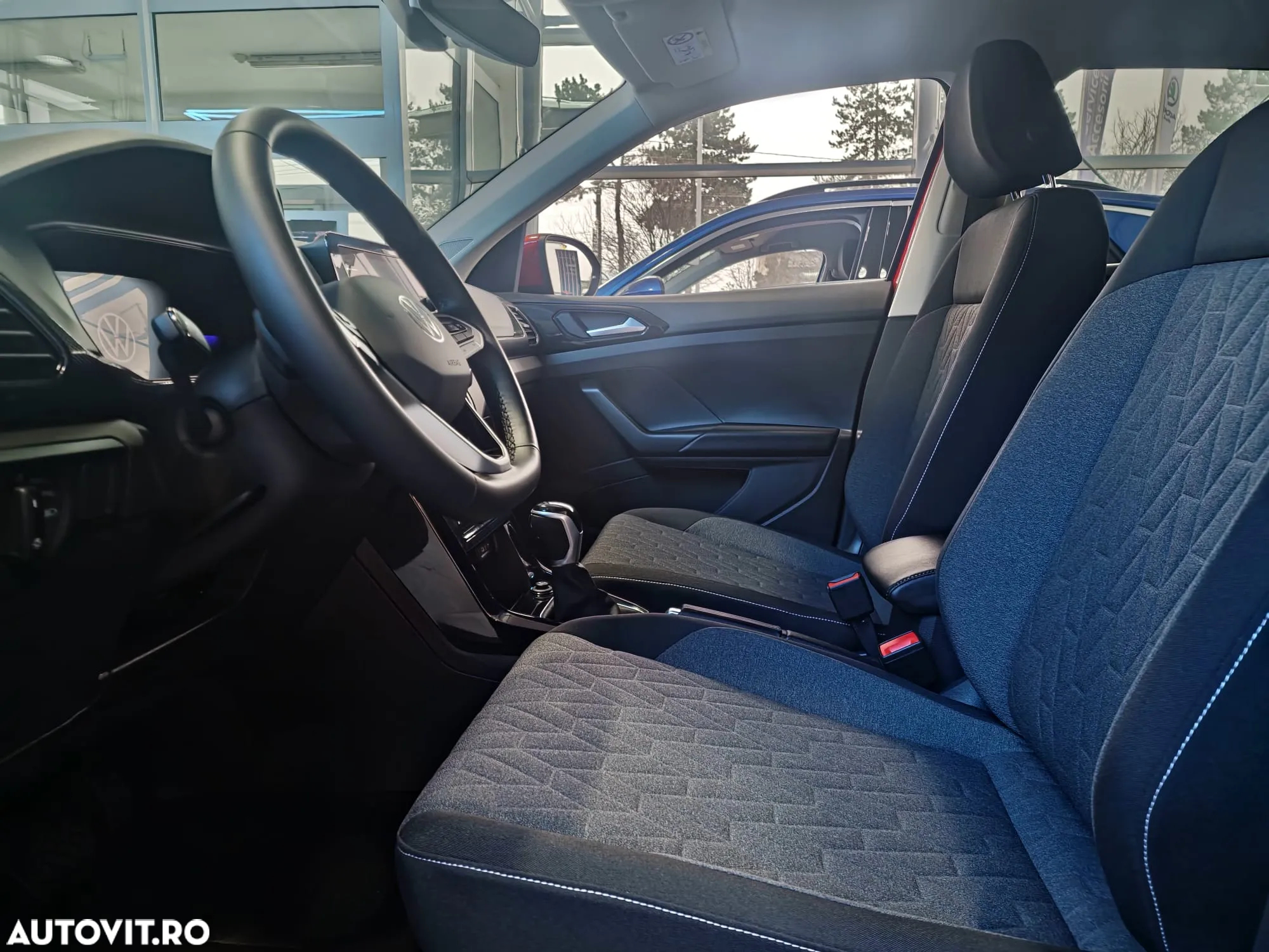Volkswagen T-Cross 1.0 TSI DSG Life - 9
