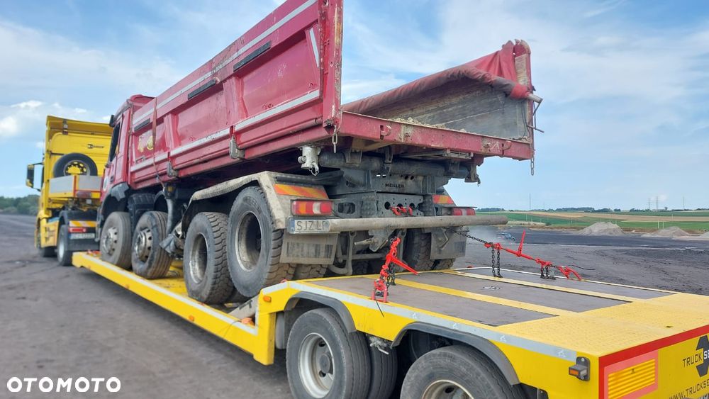 Mercedes-Benz ACTROS - 20