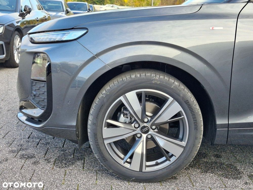 Audi Q3 Sportback - 5