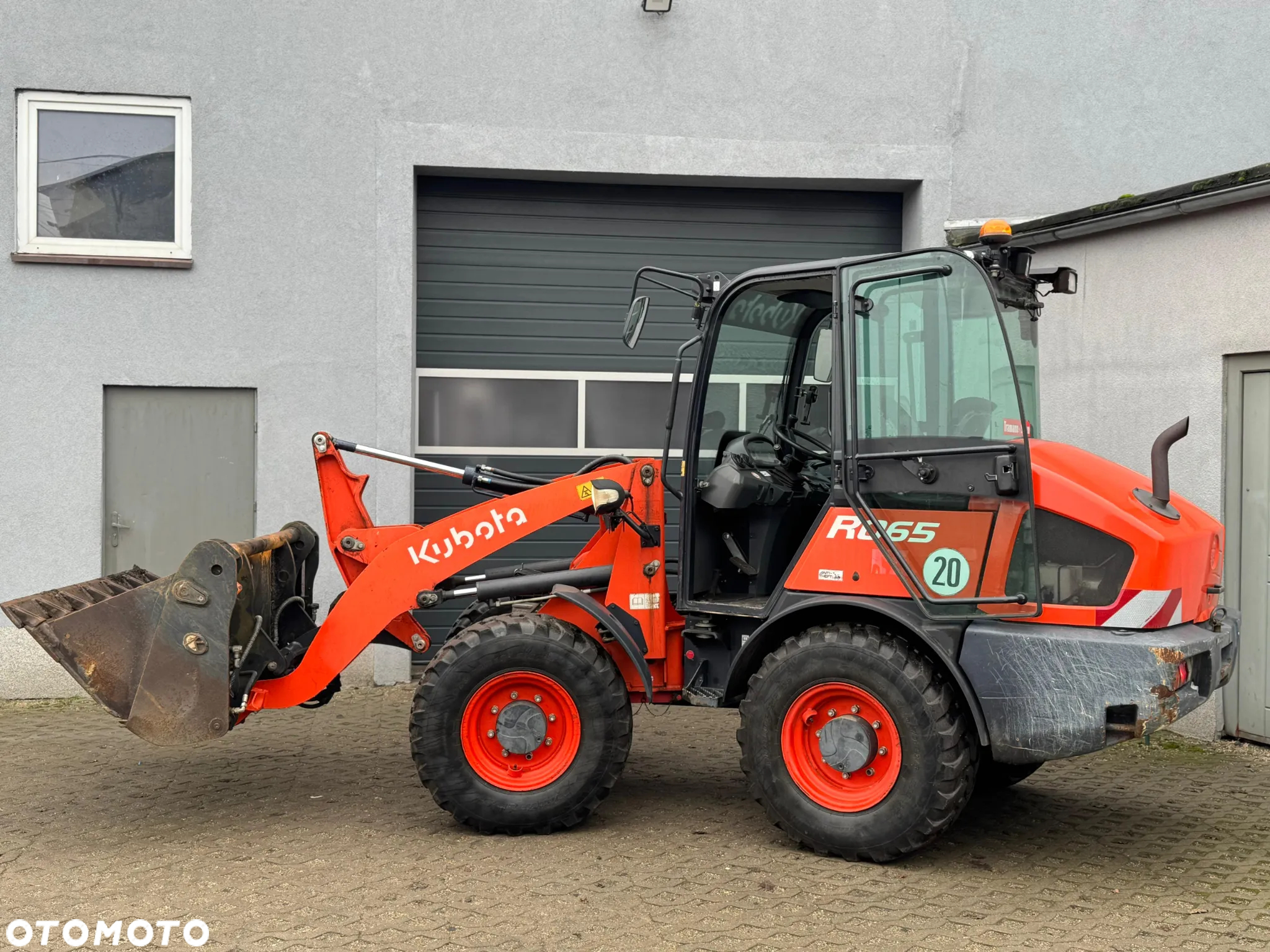 Kubota R065 - 8