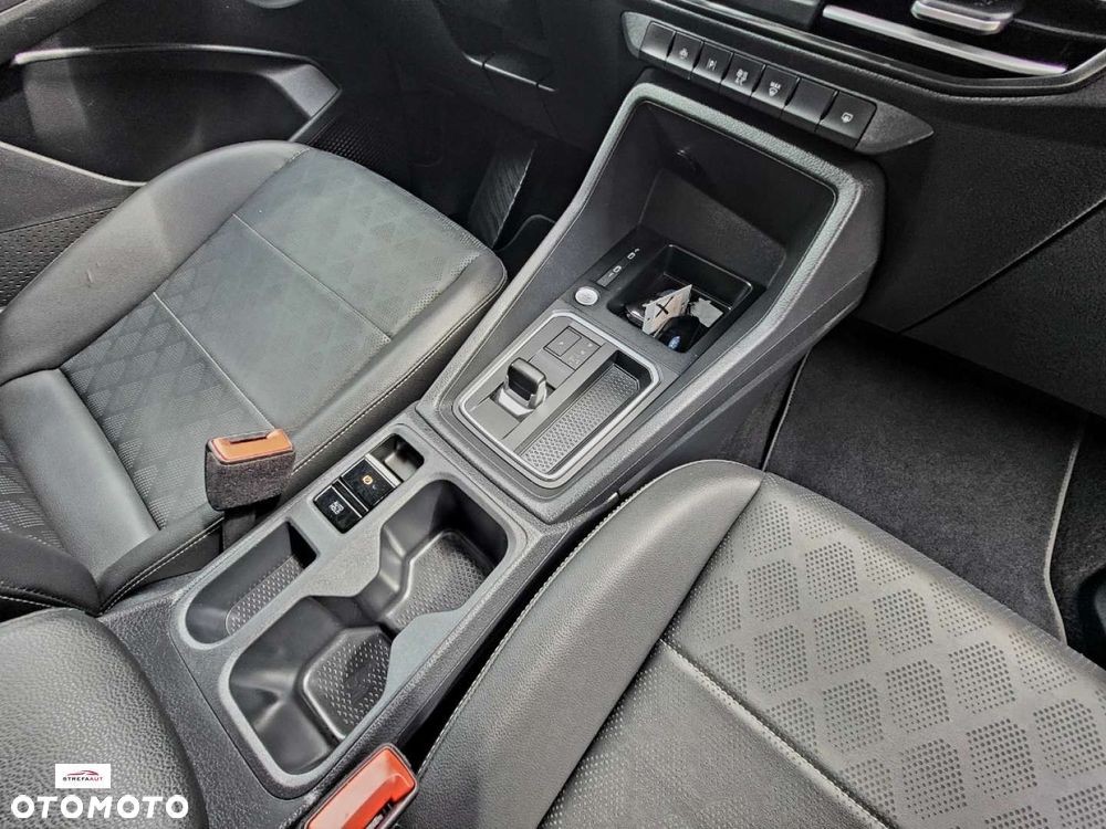 Ford Tourneo Connect - 31