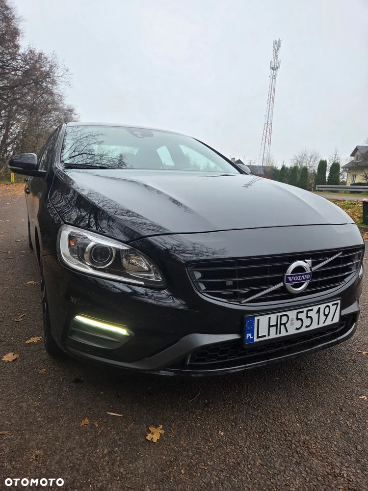 Volvo S60 T5 Geartronic RDesign - 1