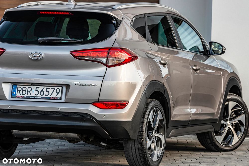 Hyundai Tucson blue 1.7 CRDi 2WD Style - 18
