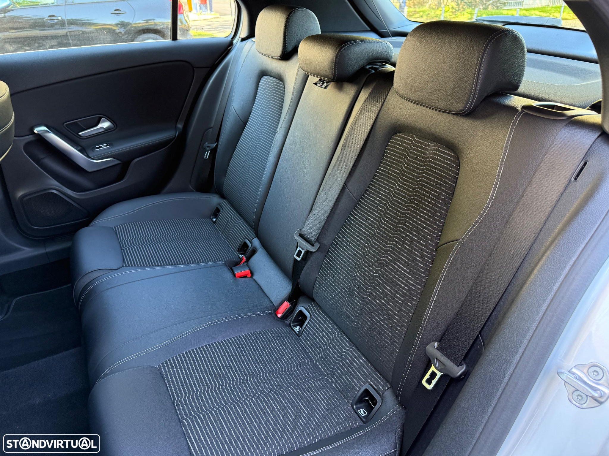 Mercedes-Benz A 200 Progressive Aut. - 36