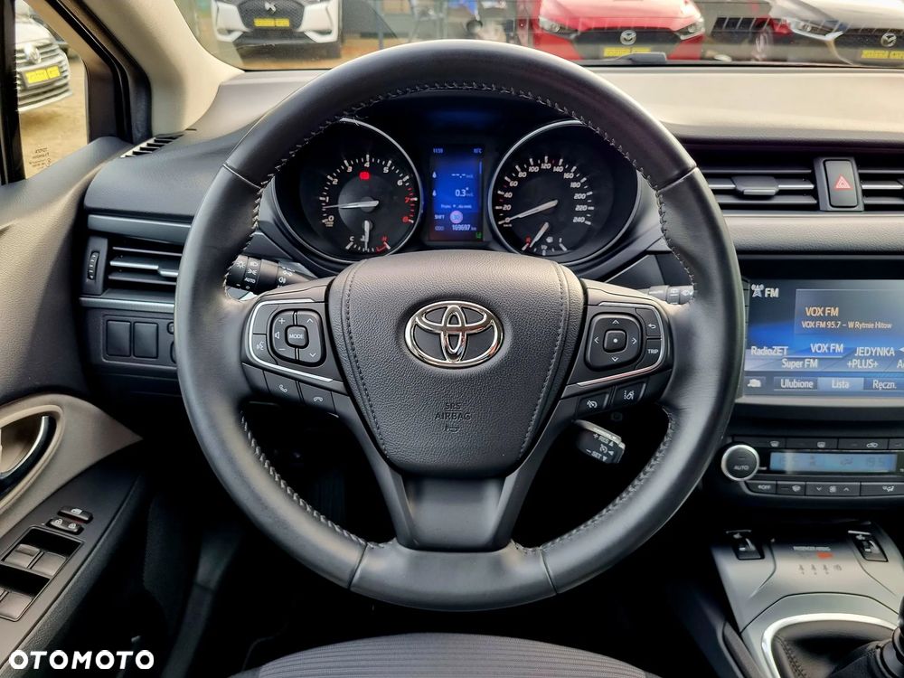 Toyota Avensis 1.8 Prestige - 15