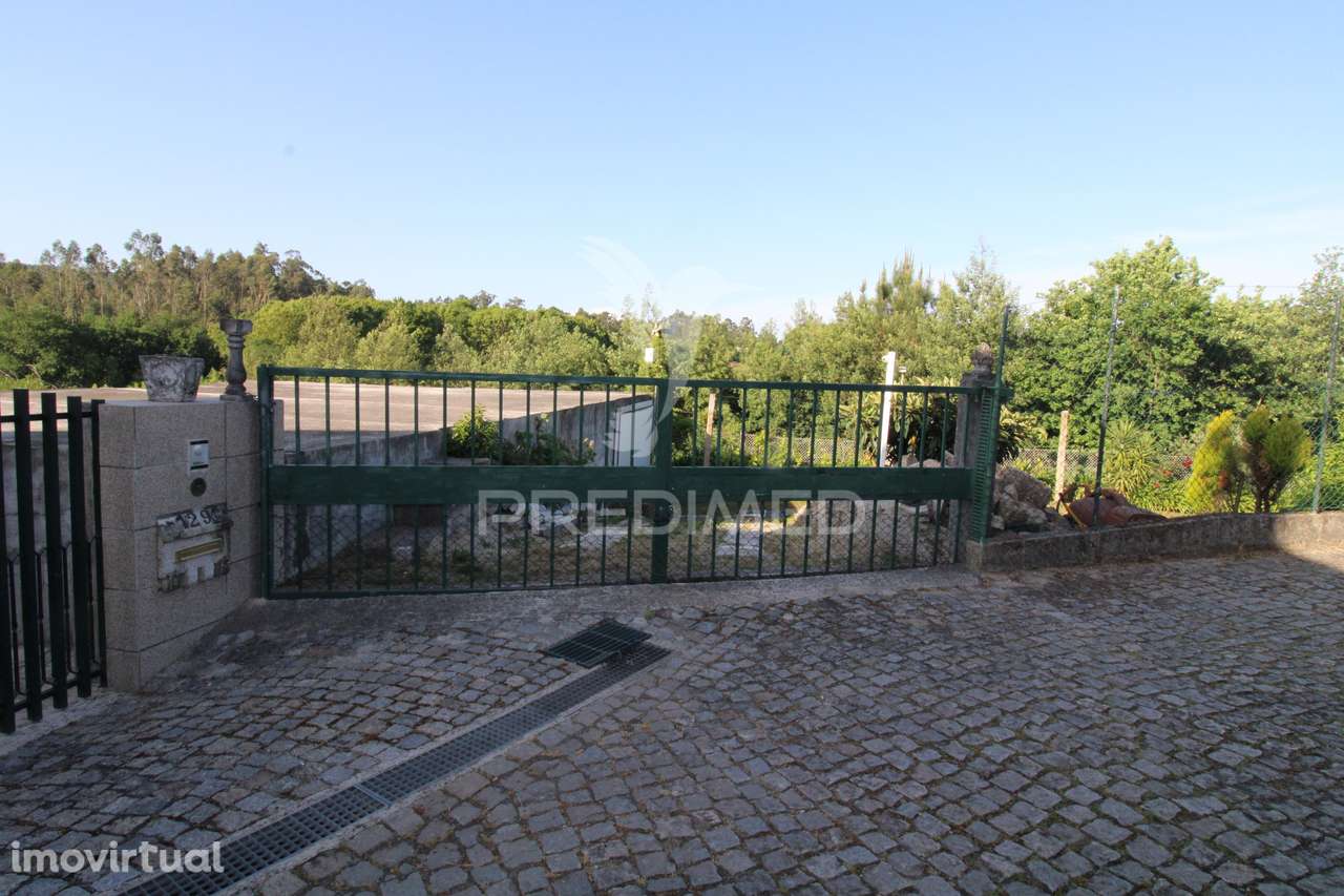 Quintinha com Moradia T1 em Fonte Arcada, Penafiel - Grande imagem: 4/29