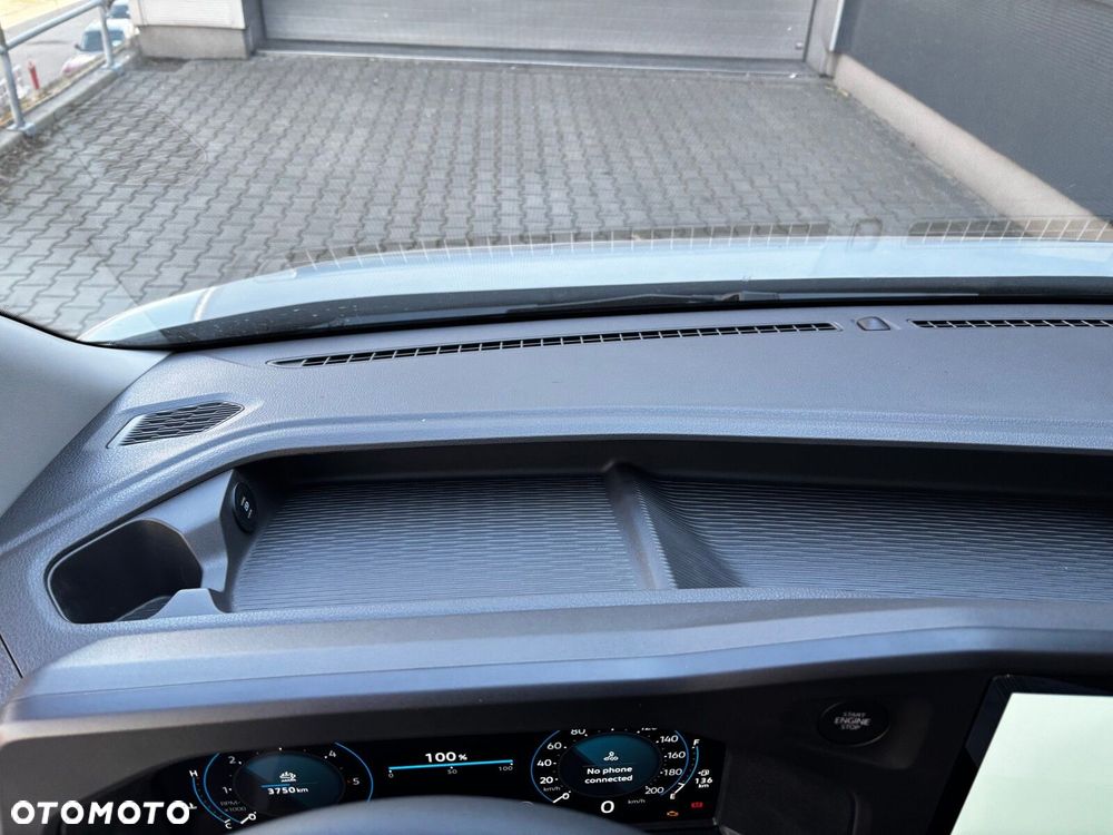 Volkswagen Transporter 2.0 TDI 150 KM 8-automat 8m L1 - 14