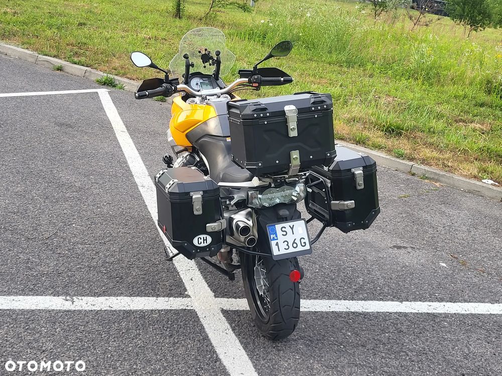 Moto Guzzi Stelvio - 6