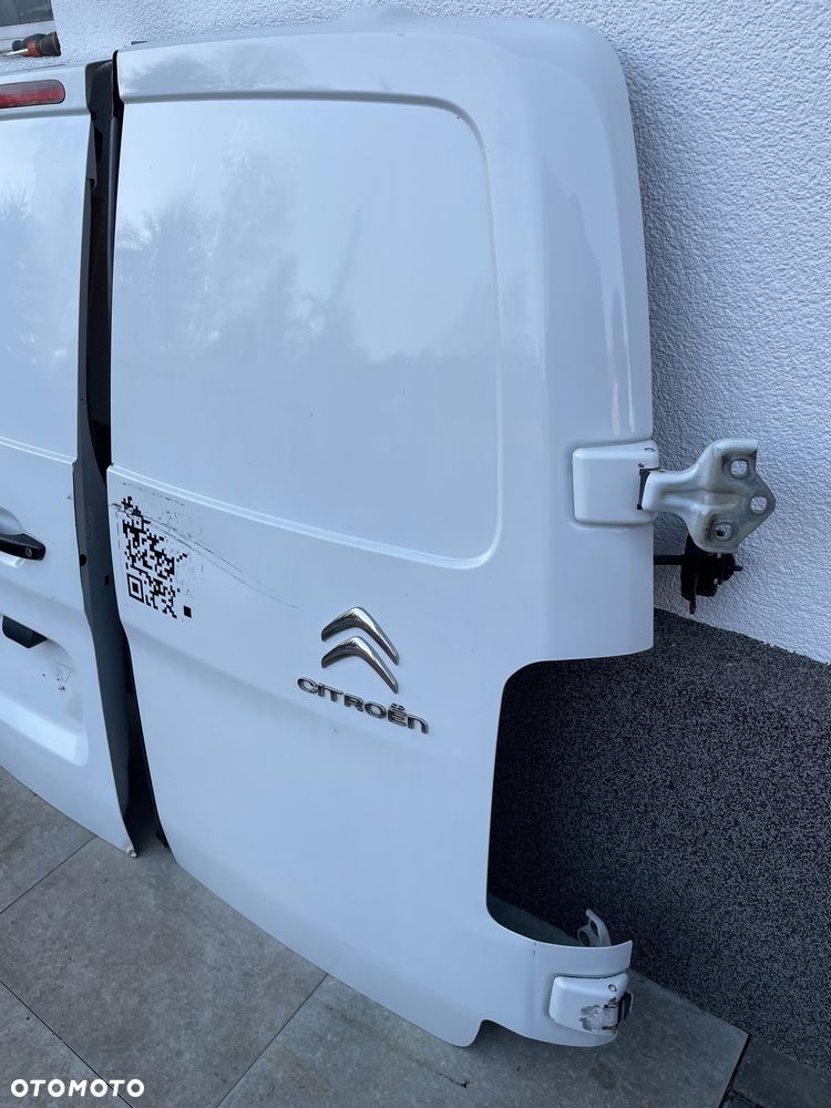 Drzwi tylne lewe prawe skrzydełka Citroen Jumpy III EXPERT Proace - 2