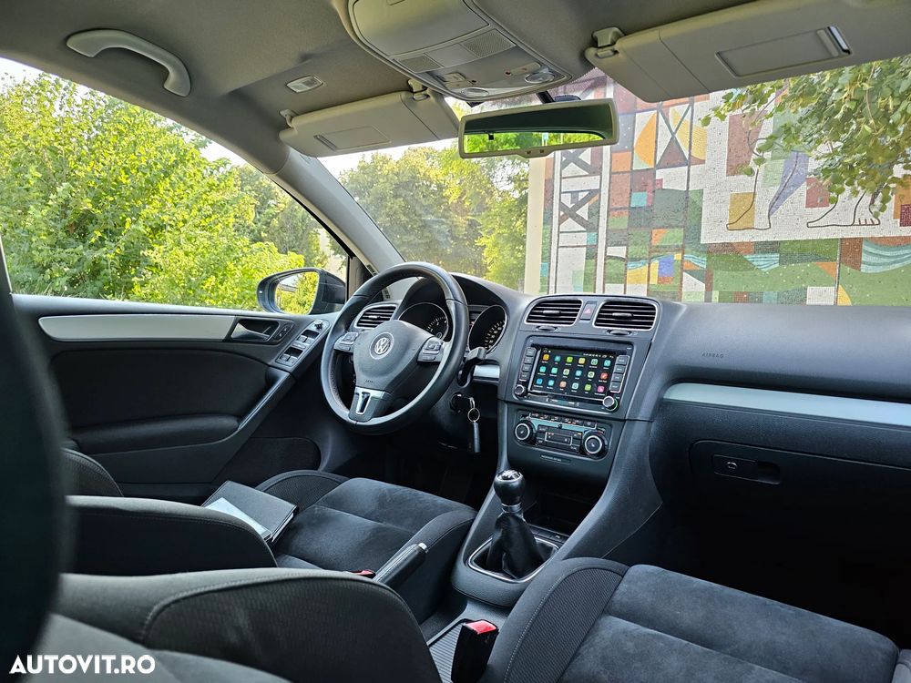 Volkswagen Golf 1.4 TSI Highline - 25