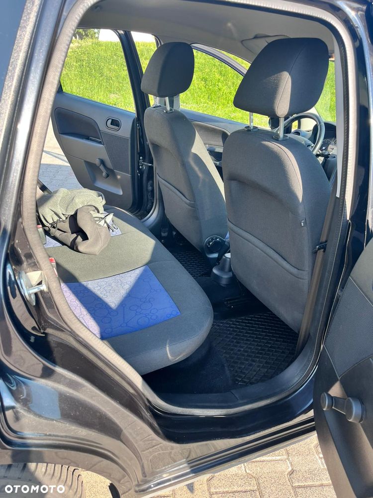 Ford Fiesta 1.3 - 3