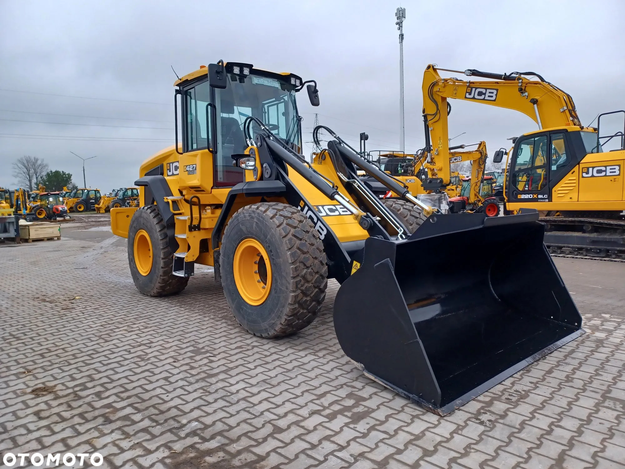 JCB 427HT - 3
