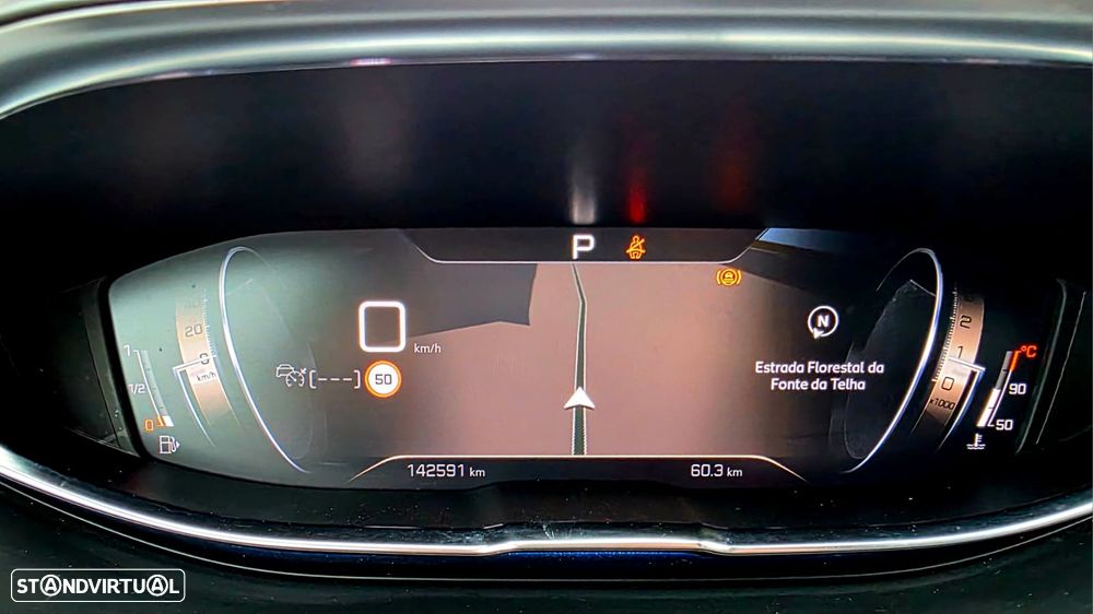 Peugeot 5008 BlueHDI 130 EAT8 GT - 12