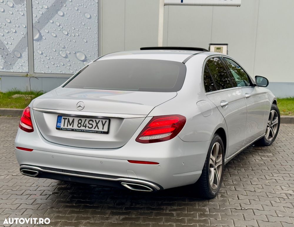 Mercedes-Benz E 220 d Aut. - 4
