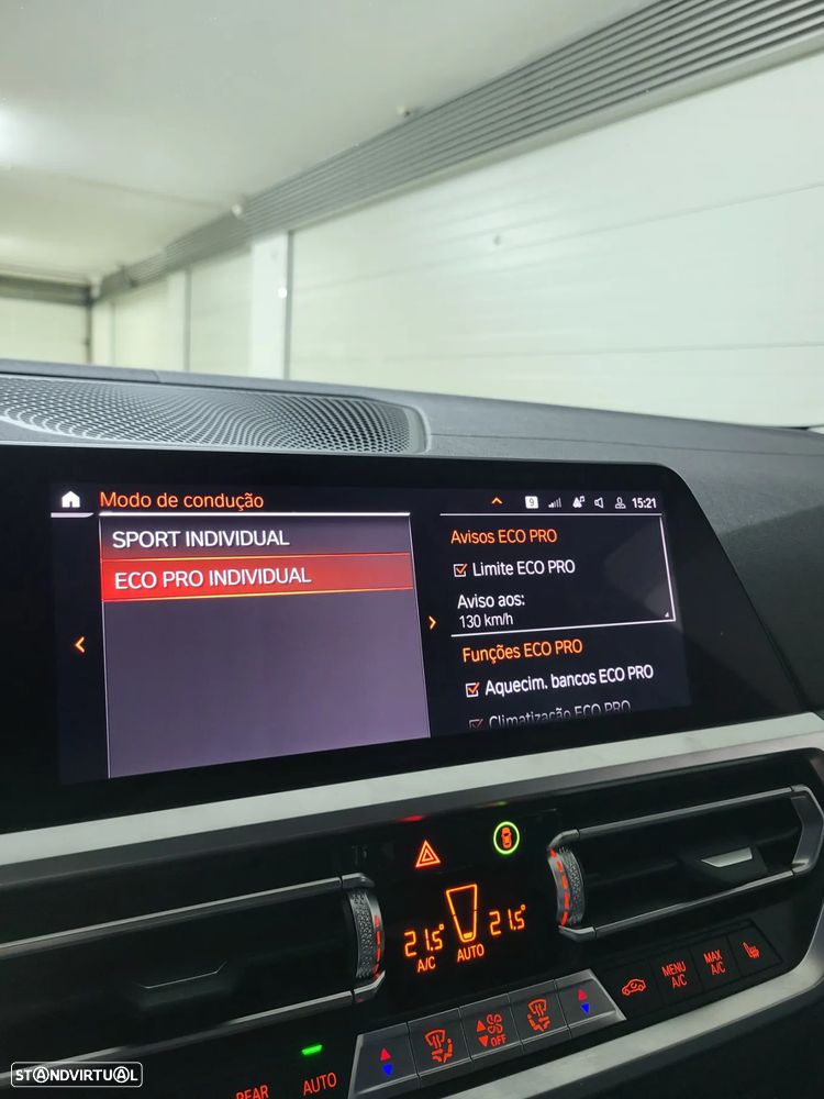 BMW 318 d Luxury Line - 40