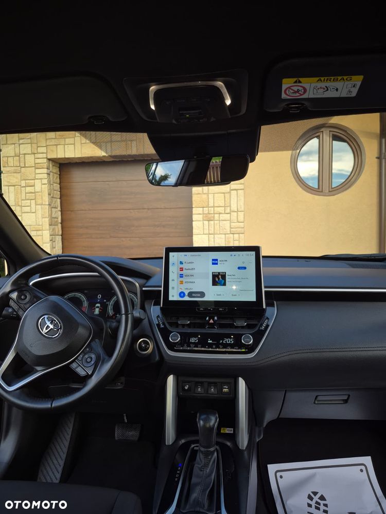Toyota Corolla Cross 2.0 Hybrid Style AWD - 19