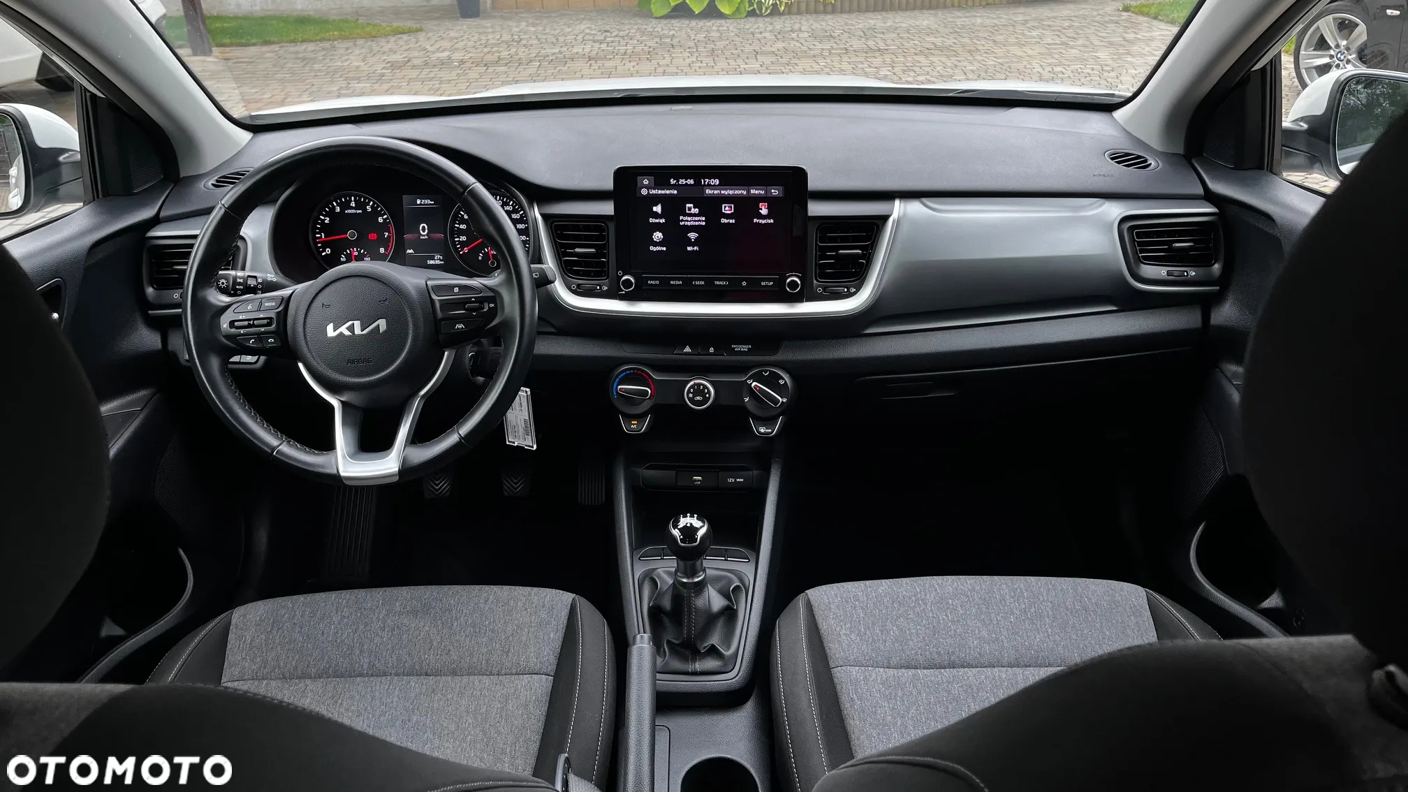 Kia Stonic 1.2 Spirit - 10