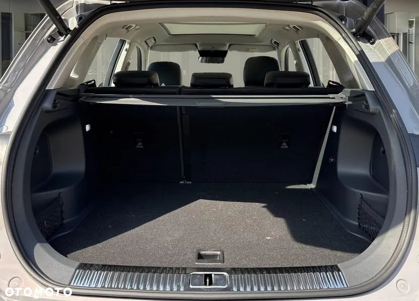 Hongqi HS5 2.0T Executive AWD - 10