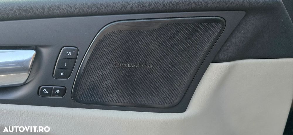 Volvo XC 60 Recharge T6 Twin Engine eAWD Inscription Expression - 15