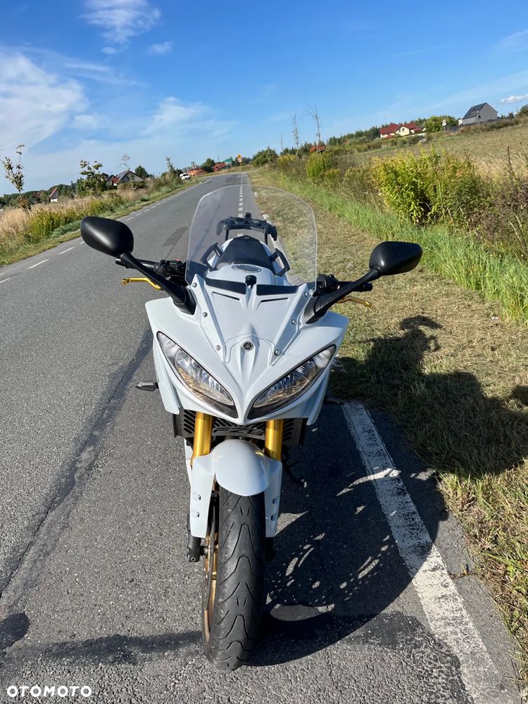 Yamaha FZ8 - 9