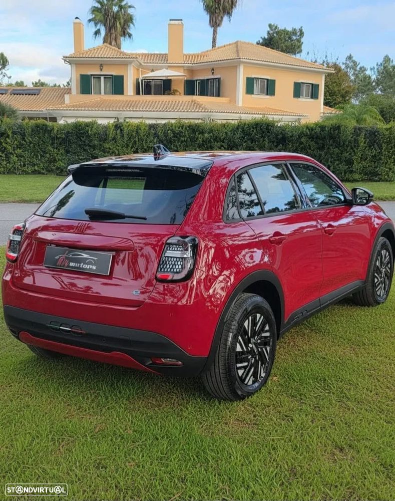 Fiat 600e 54 kWh (RED) - 6