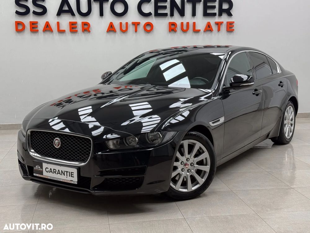 Jaguar XE 2.0 Pure - 14