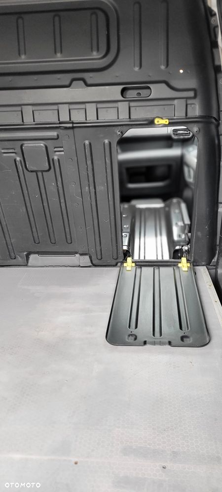 Toyota PROACE CITY - 17