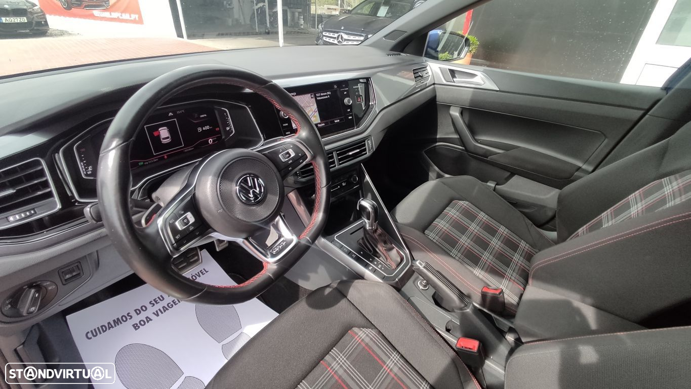 VW Polo 2.0 TSI DSG GTI - 40