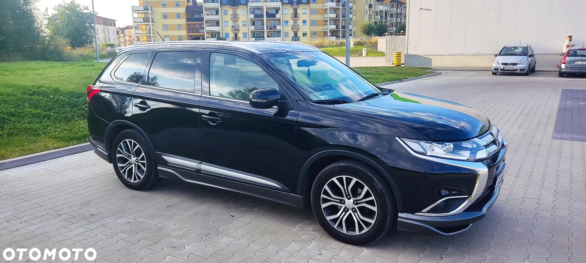 Mitsubishi Outlander 2.0 Intense Comfort 4WD CVT - 20
