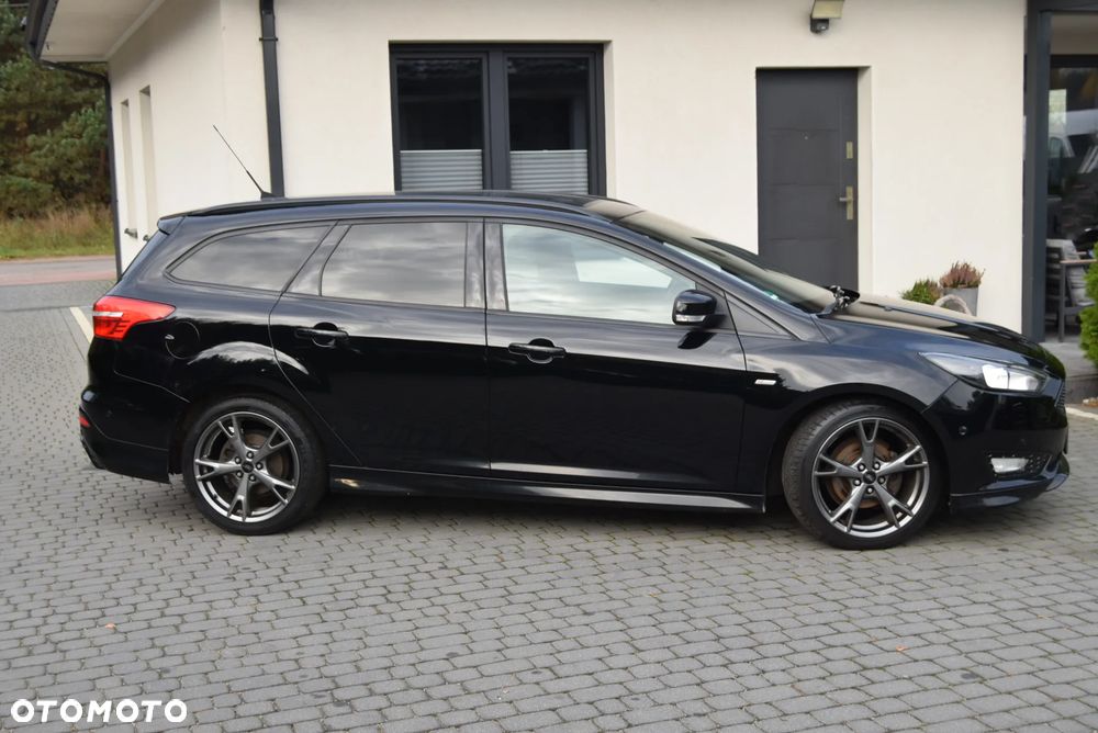 Ford Focus 1.5 TDCi ST-Line - 4