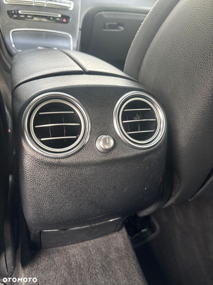Mercedes-Benz GLC 250 4-Matic - 22