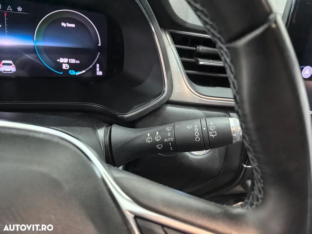 Renault Captur Intens - 17