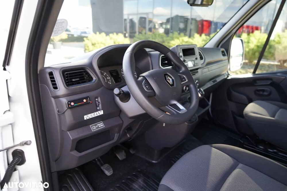 Renault MASTER / IZOTERMIC / CONTAINER / DHOLLANDIA LIFT / IMPORTAT - 25