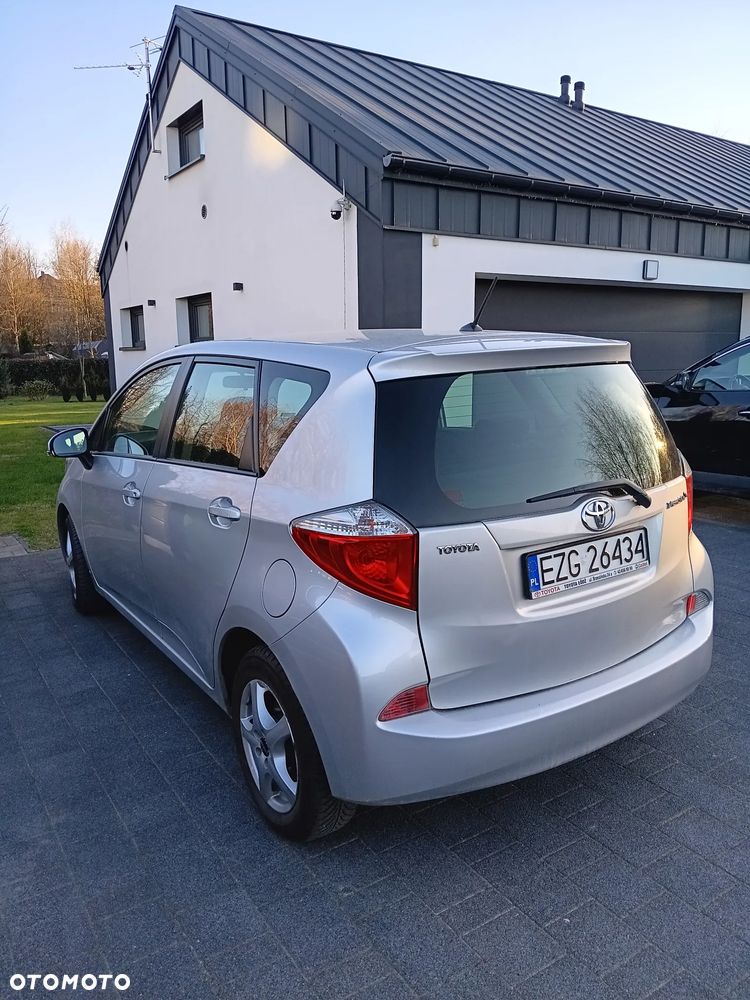 Toyota Verso S 1.4 D-4D Luna - 3