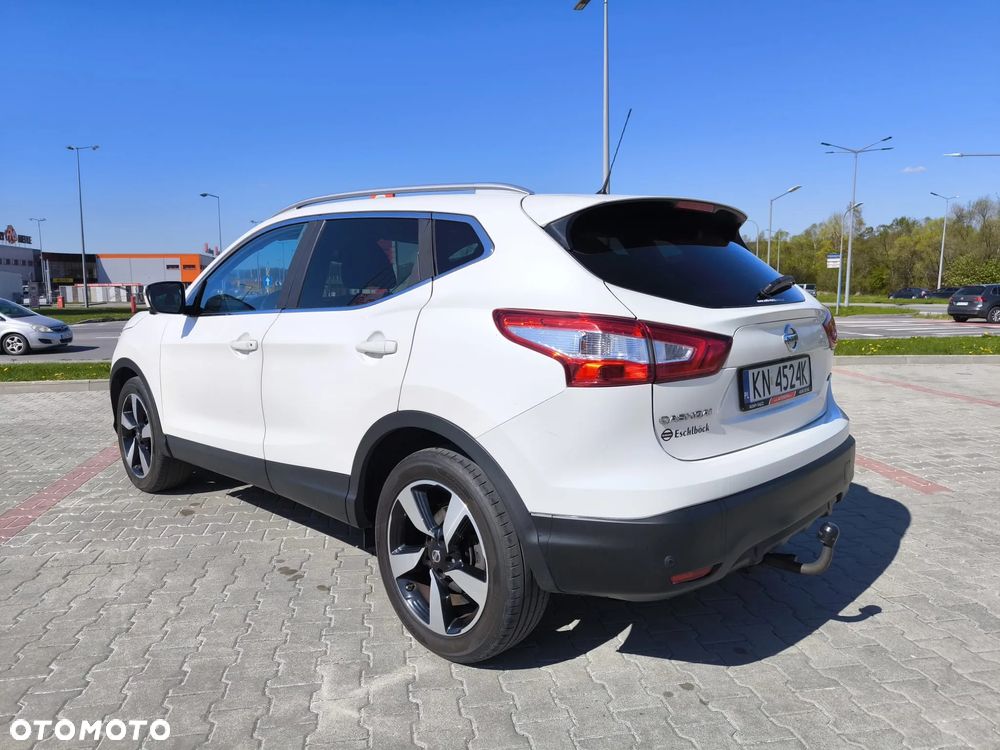 Nissan Qashqai 1.5 dCi N-Connecta - 22