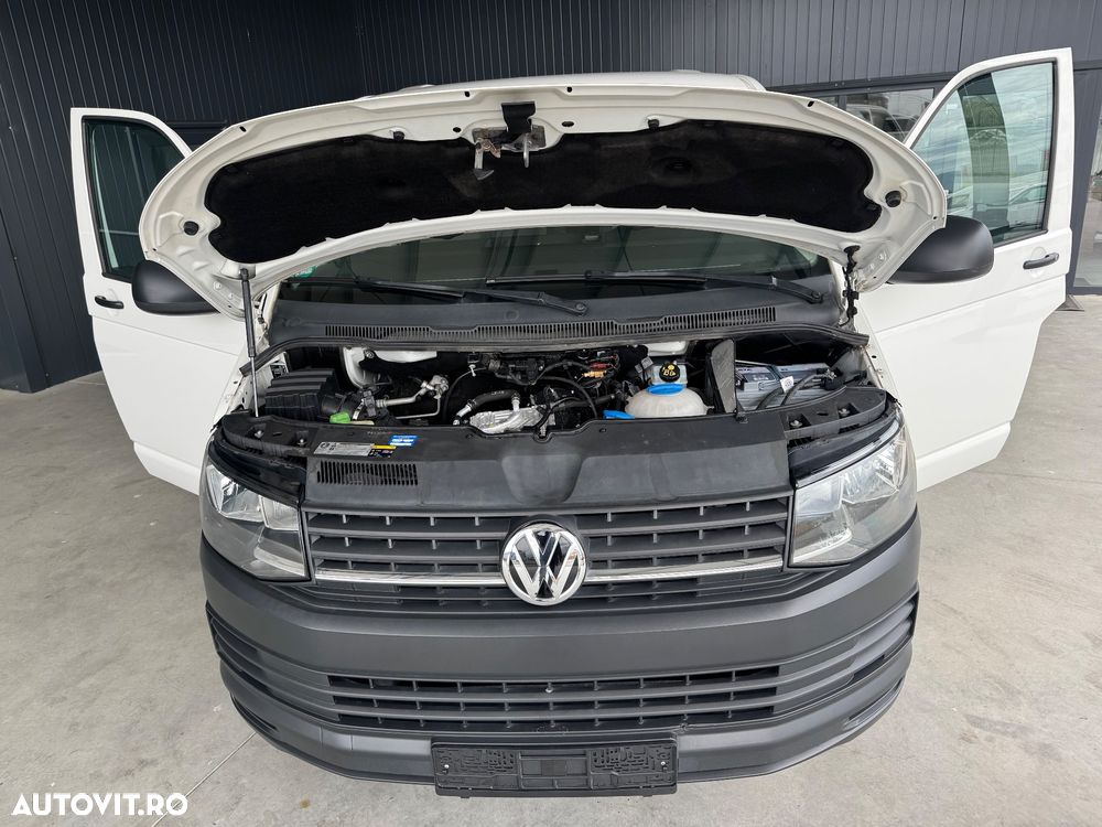 Volkswagen Transporter - 19