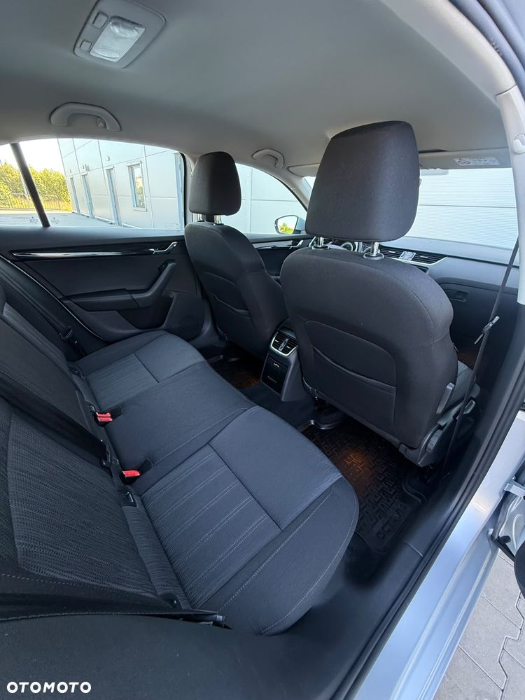 Skoda Octavia 1.4 TSI Style DSG - 19