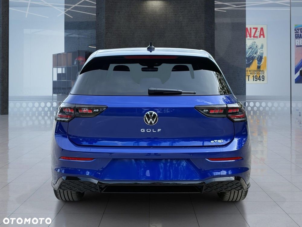 Volkswagen Golf - 9