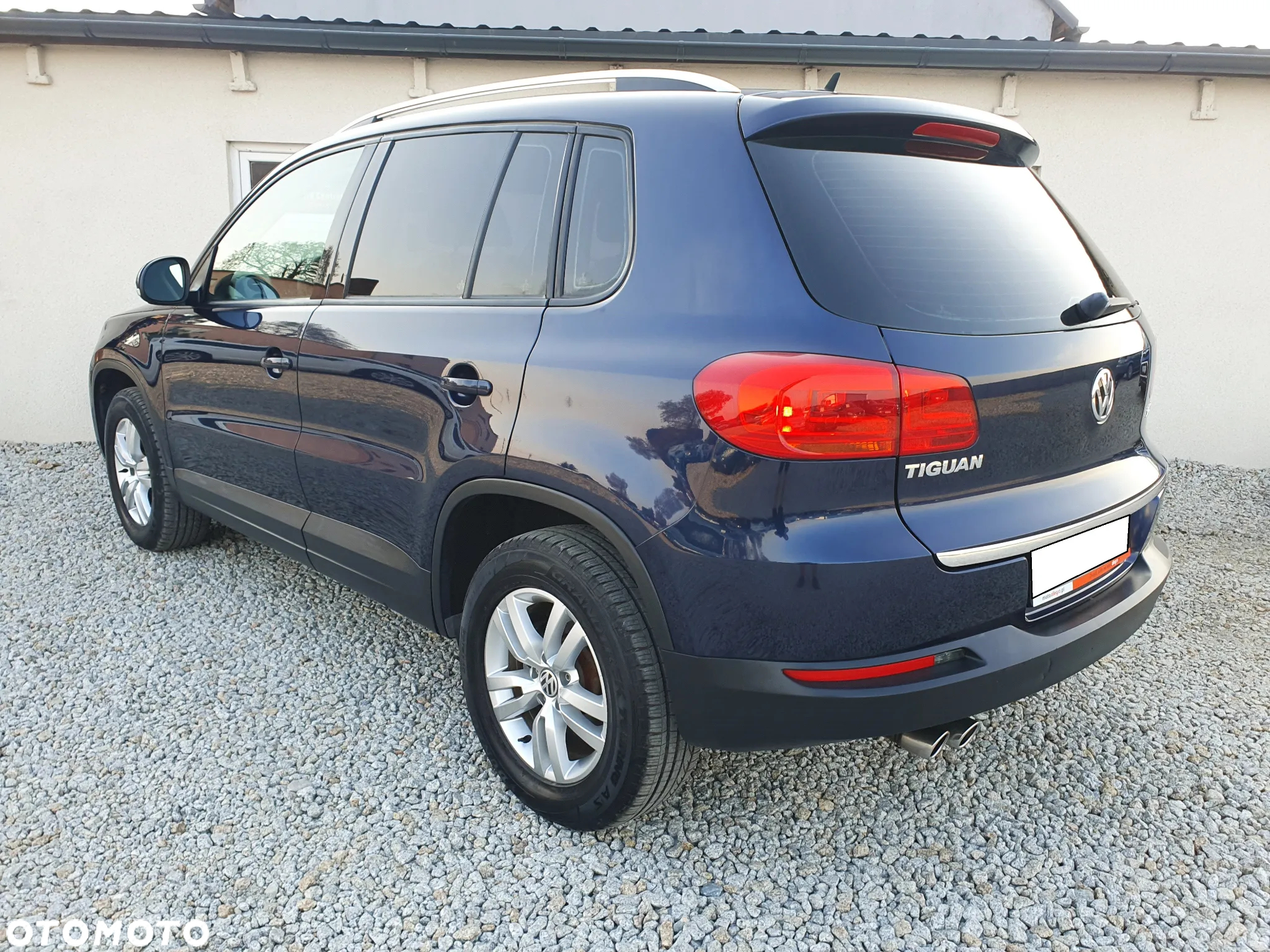 Volkswagen Tiguan - 5